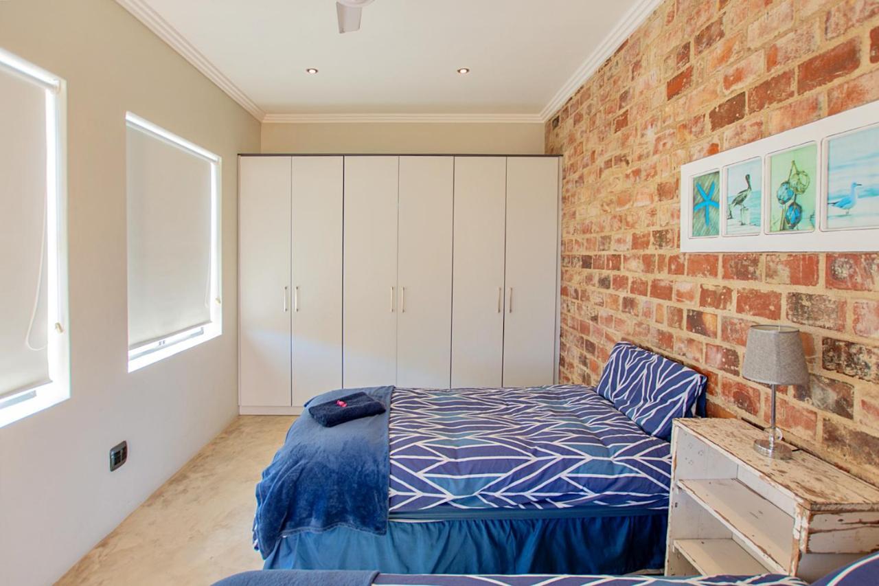 Beach Breakaway Apartment Langebaan Exterior photo
